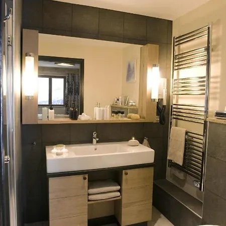 L'amara 5p 10 Superior Apartment